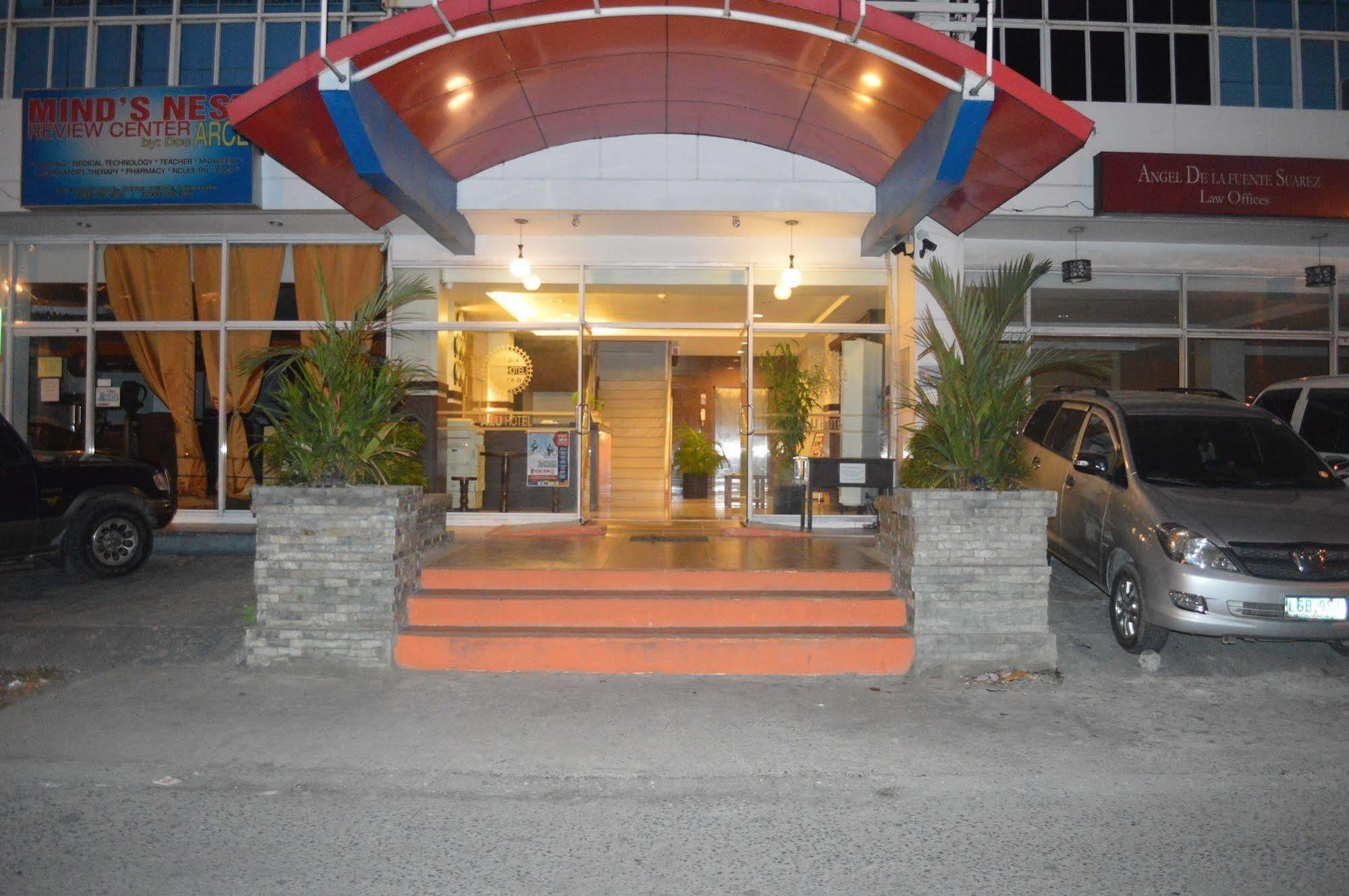 Alu Hotel Davao City Exteriér fotografie